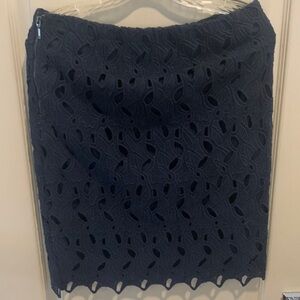Lucy & Laurel Eyelet Navy Skirt, size 6
